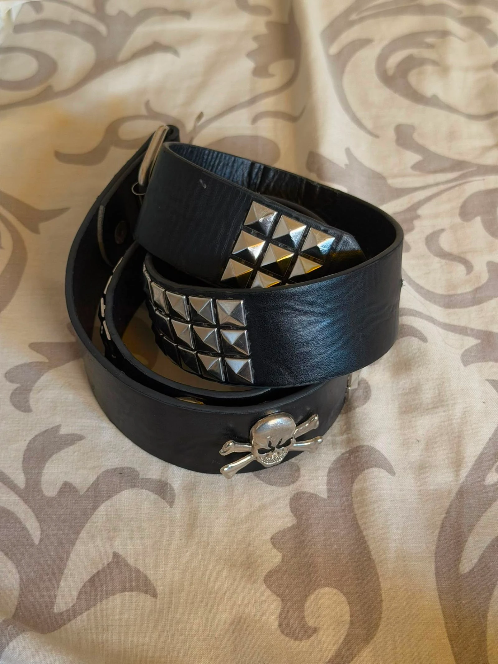 skull belt 